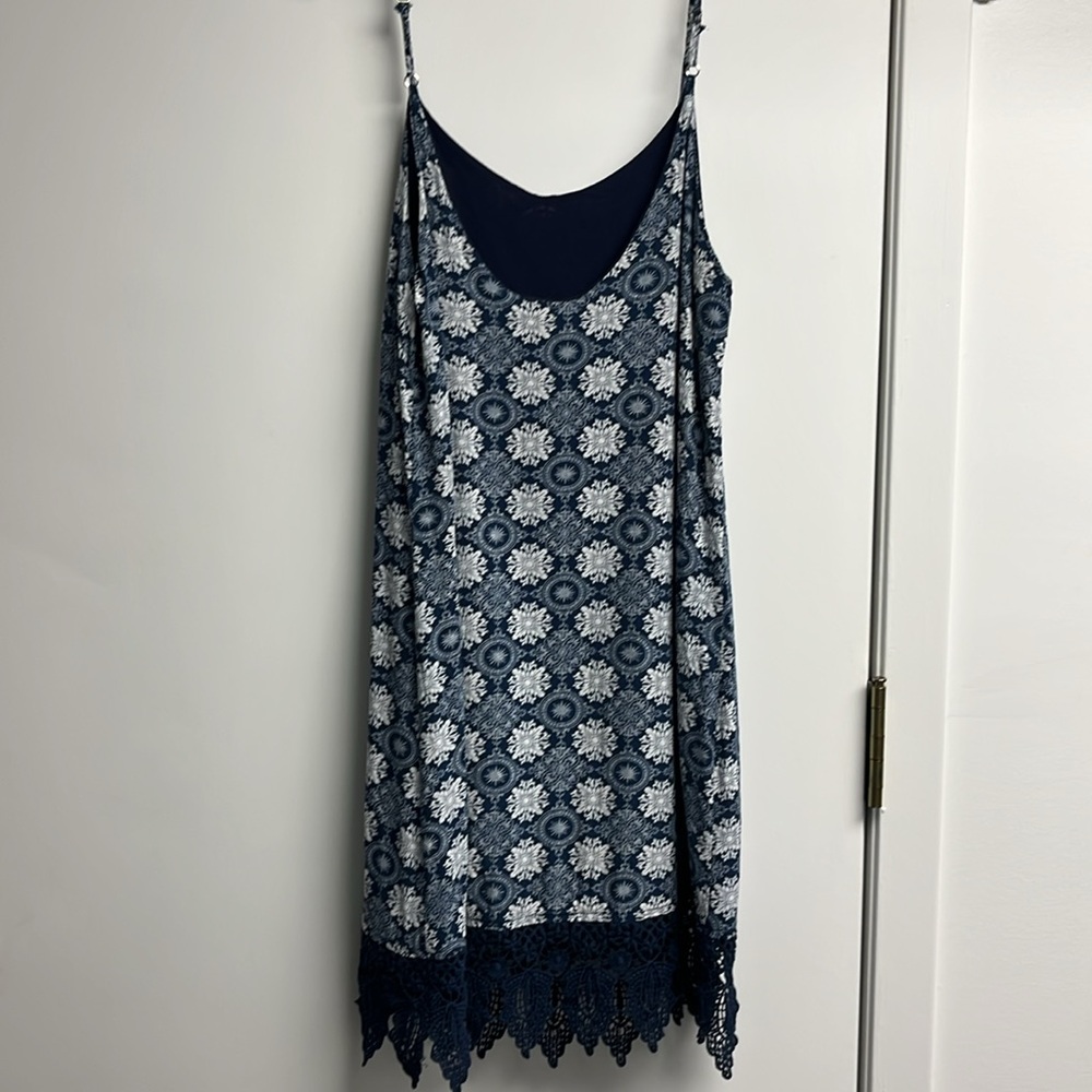 Sundress! - Picture 3 of 8